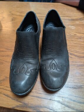Born Black Leather Western Slip-On Boots W 8